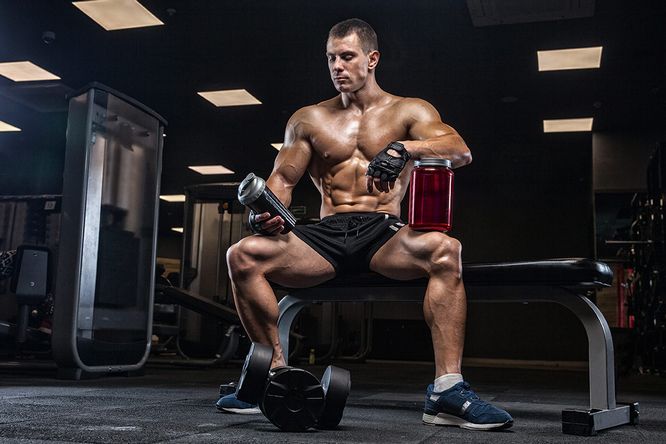 Anabole steroïde injectie populair onder bodybuilders: groeiende zorgen over gezondheidsrisico's